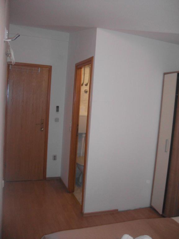 Rooms Valentino Split Rum bild