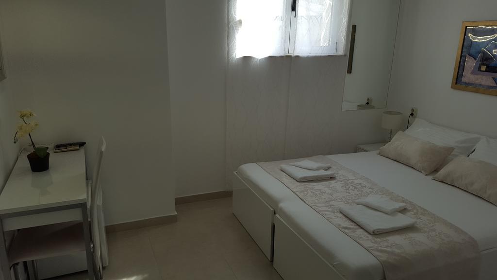 Rooms Valentino Split Exteriör bild