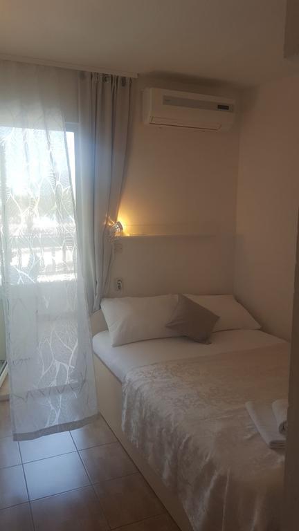 Rooms Valentino Split Exteriör bild