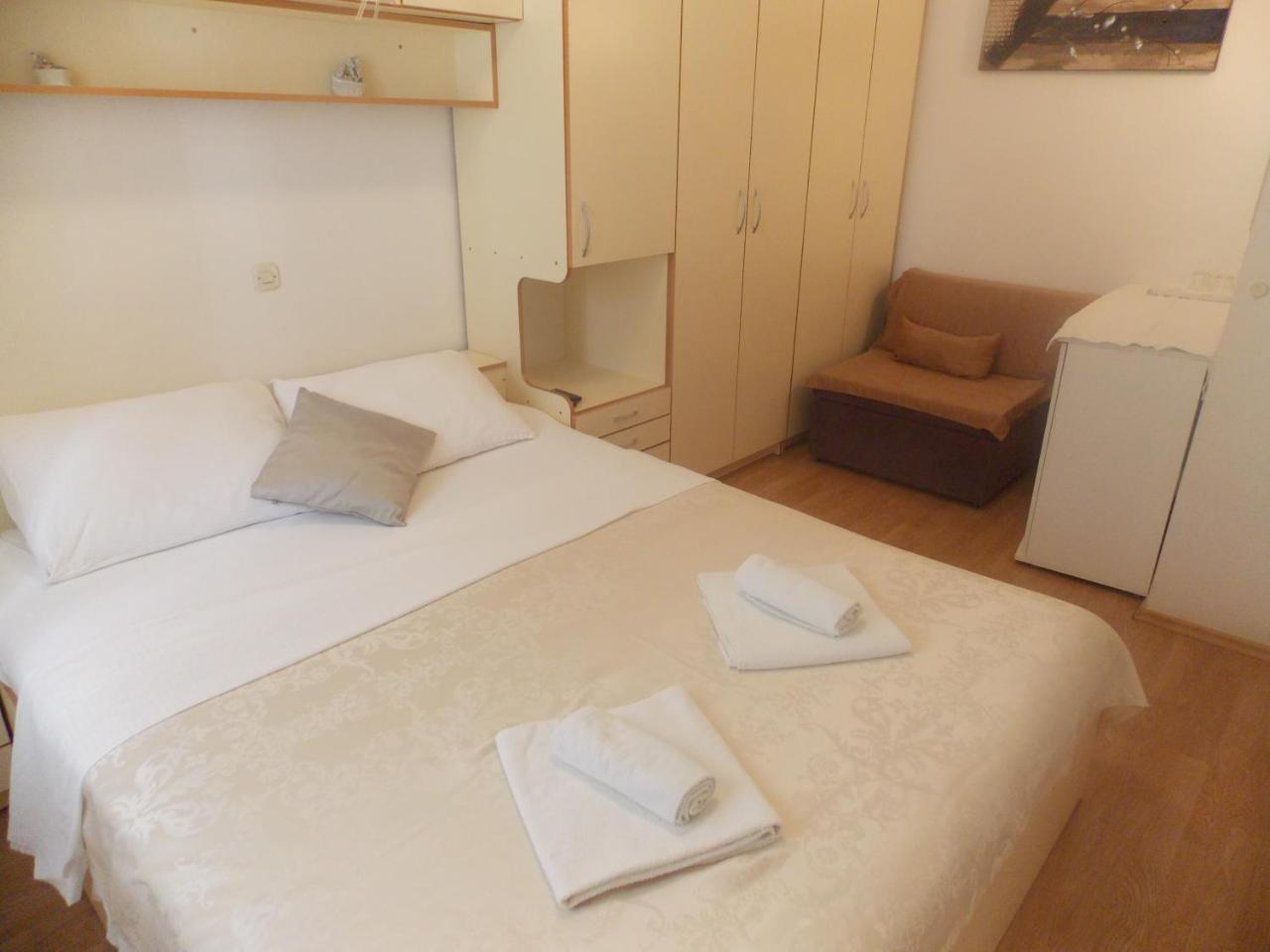 Rooms Valentino Split Exteriör bild